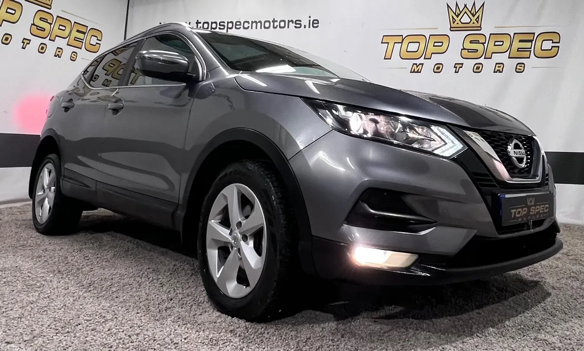 Nissan Qashqai MPV, Diesel, 2021, Grey
