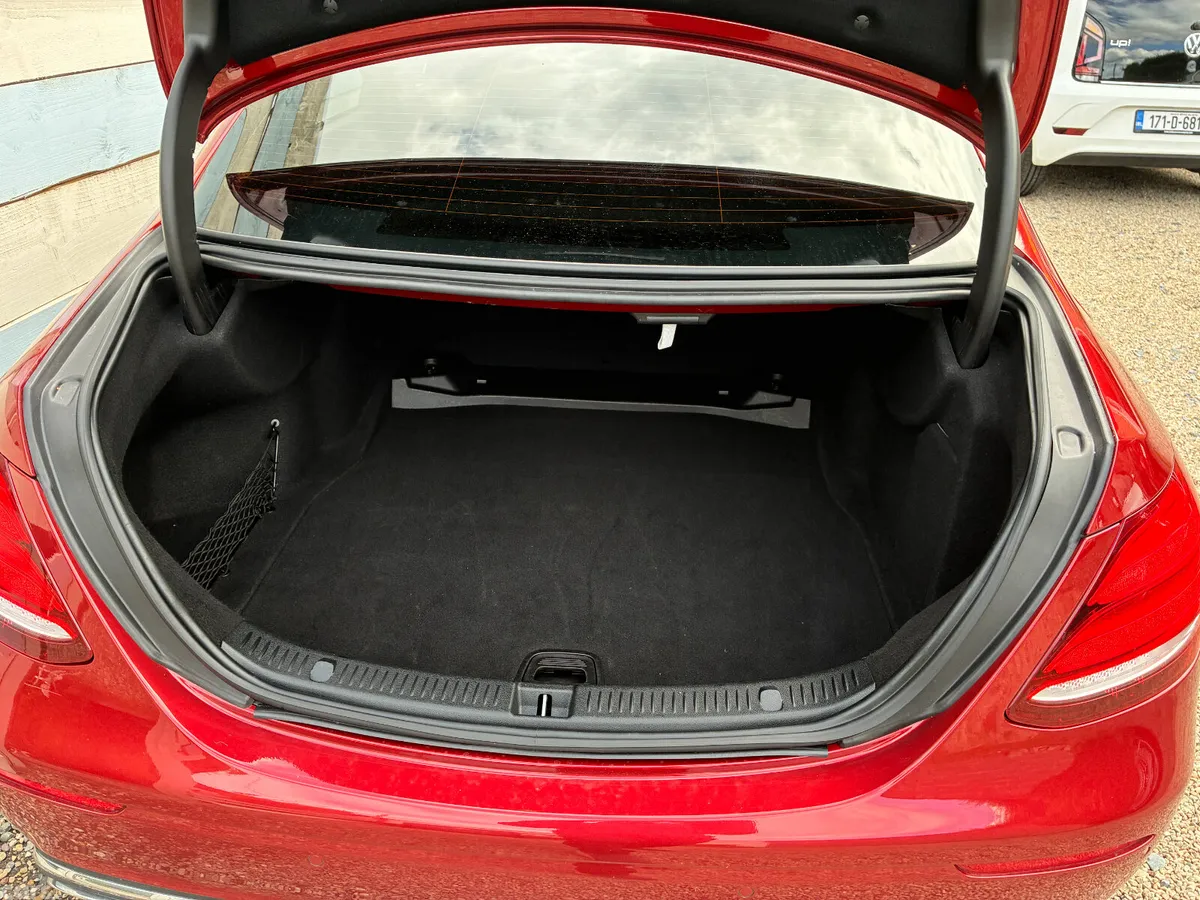 Mercedes-Benz E-Class Saloon, Diesel, 2016, Red
