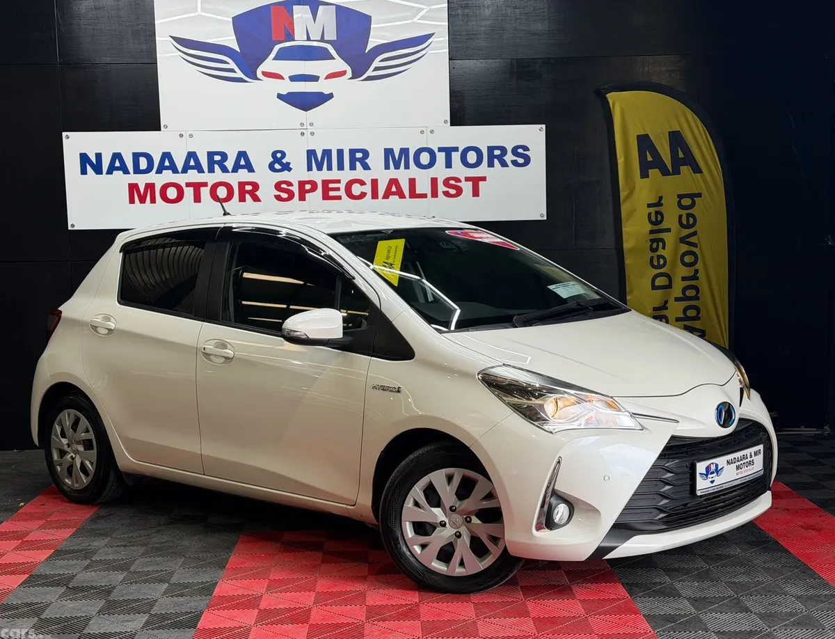 Toyota Vitz Hatchback, Petrol Hybrid, 2018, White