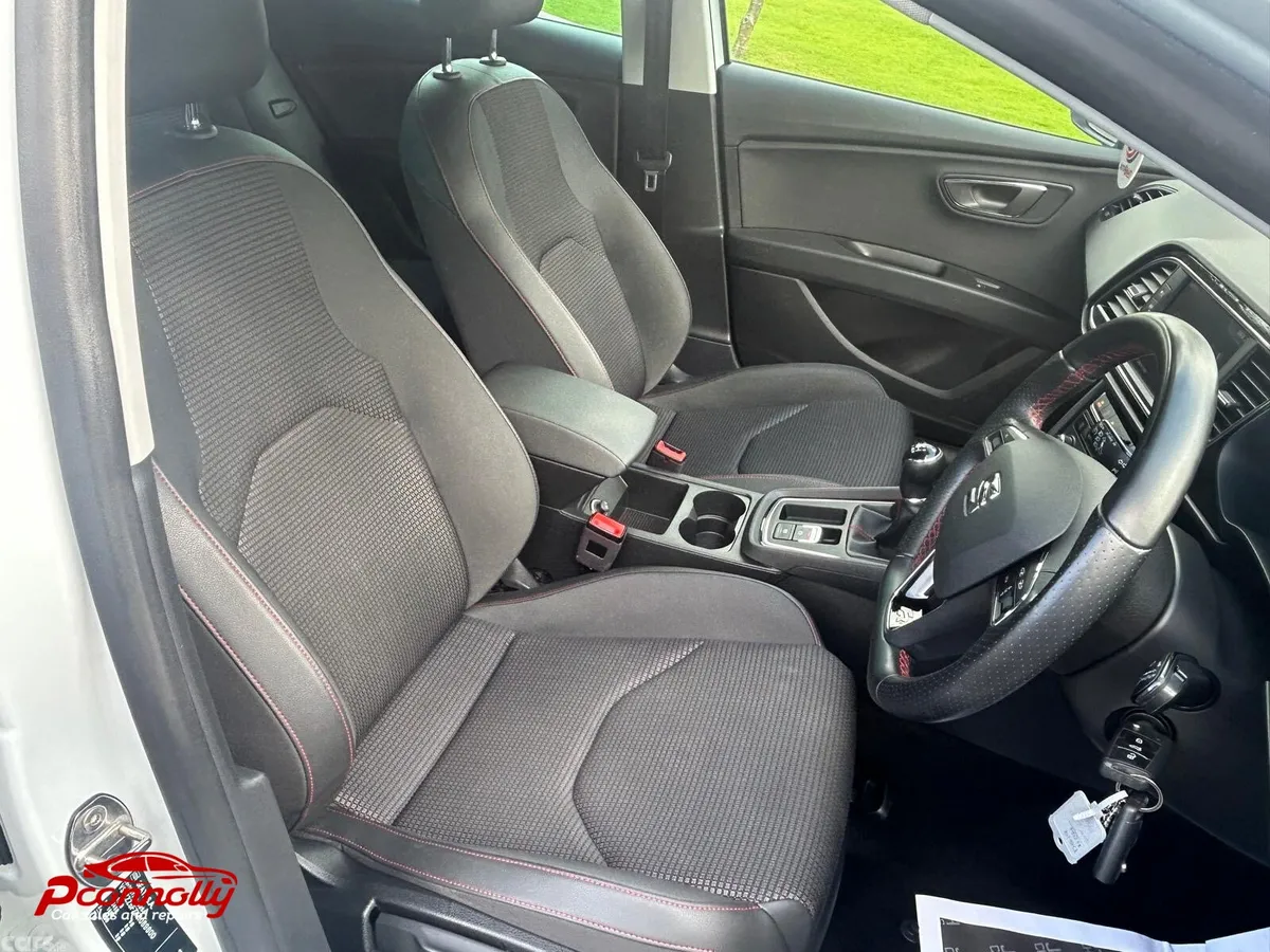 SEAT Leon Hatchback, Diesel, 2019, White