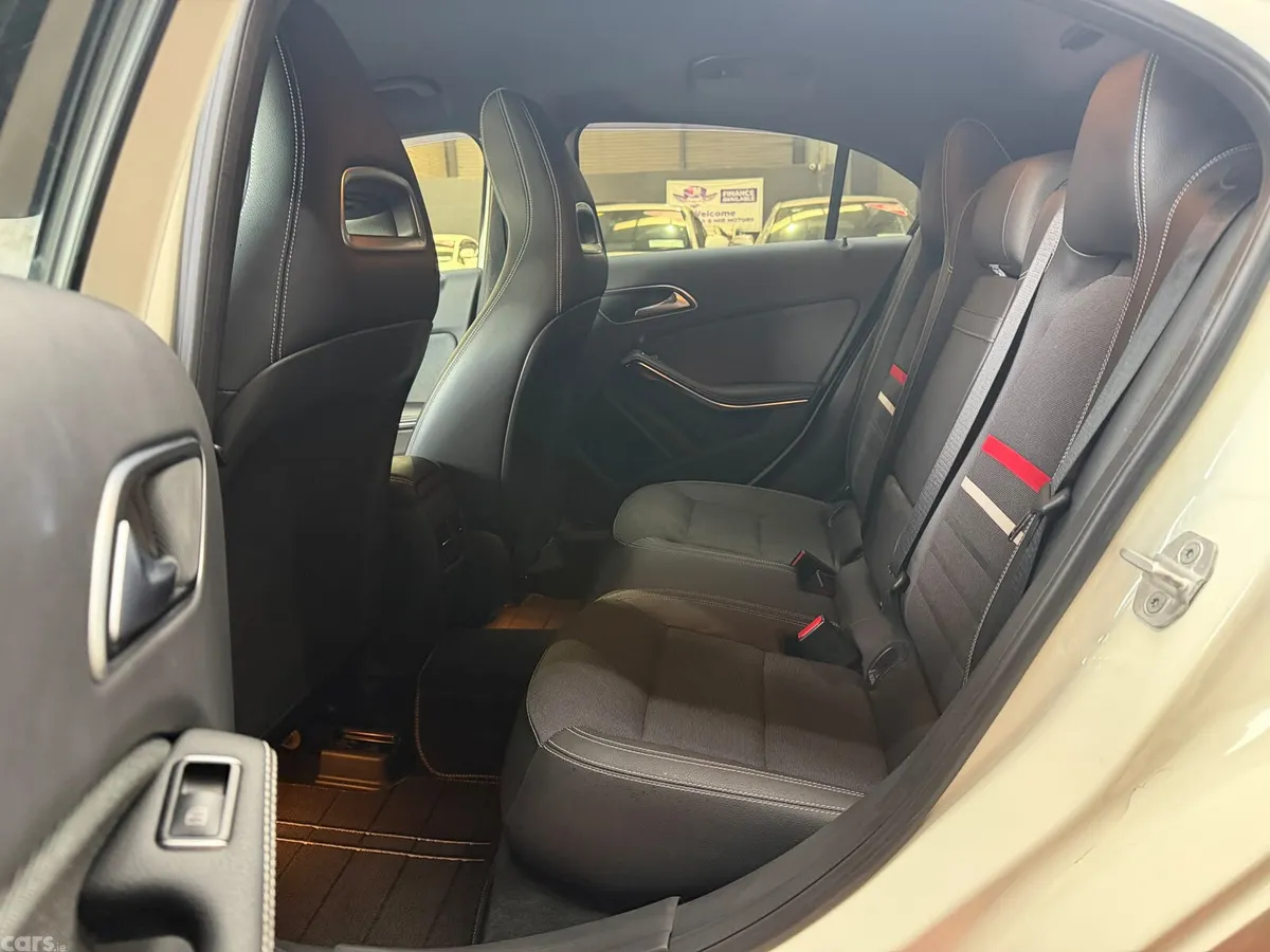 Mercedes-Benz A-Class Hatchback, Petrol, 2015, White