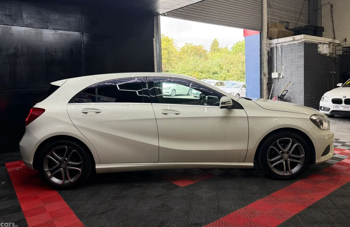 Mercedes-Benz A-Class Hatchback, Petrol, 2015, White