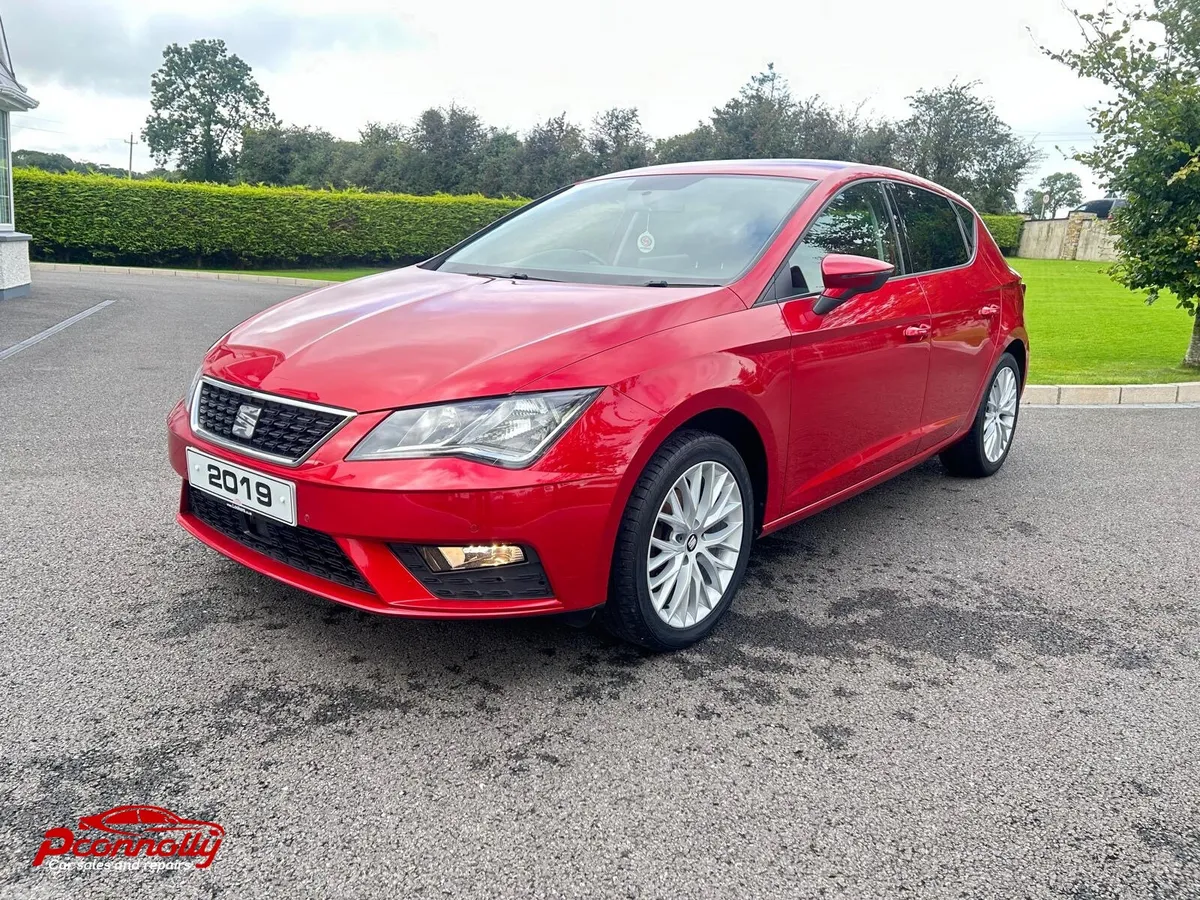 SEAT Leon Hatchback, Diesel, 2019, Red
