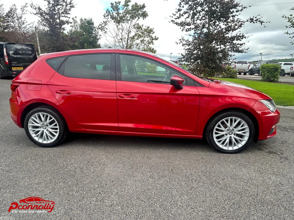 SEAT Leon Hatchback, Diesel, 2019, Red