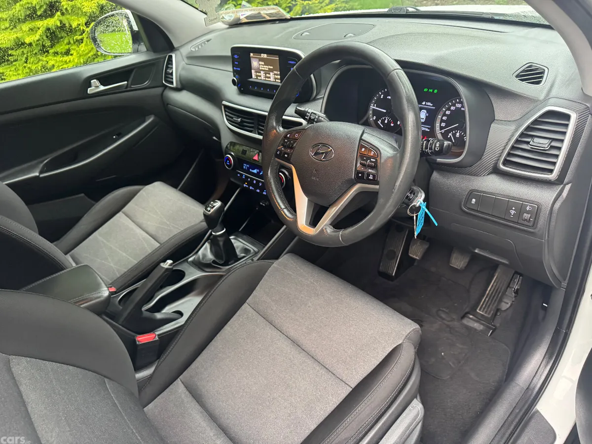 Hyundai Tucson SUV, Diesel, 2019, White