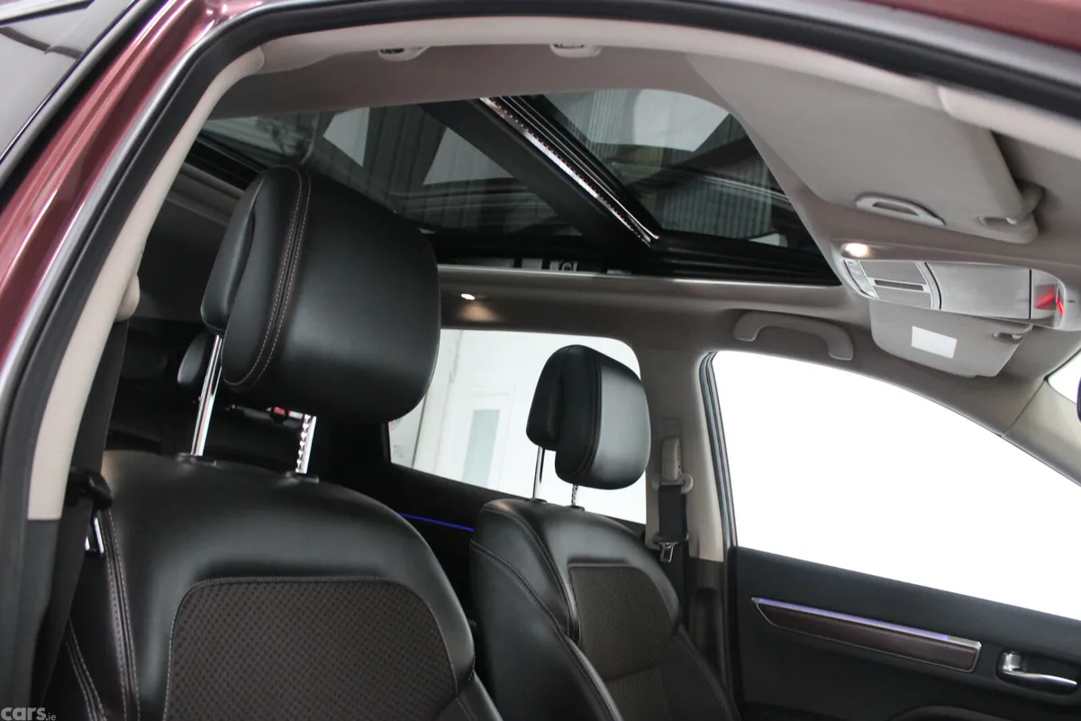 Renault Koleos SUV, Diesel, 2019, Red