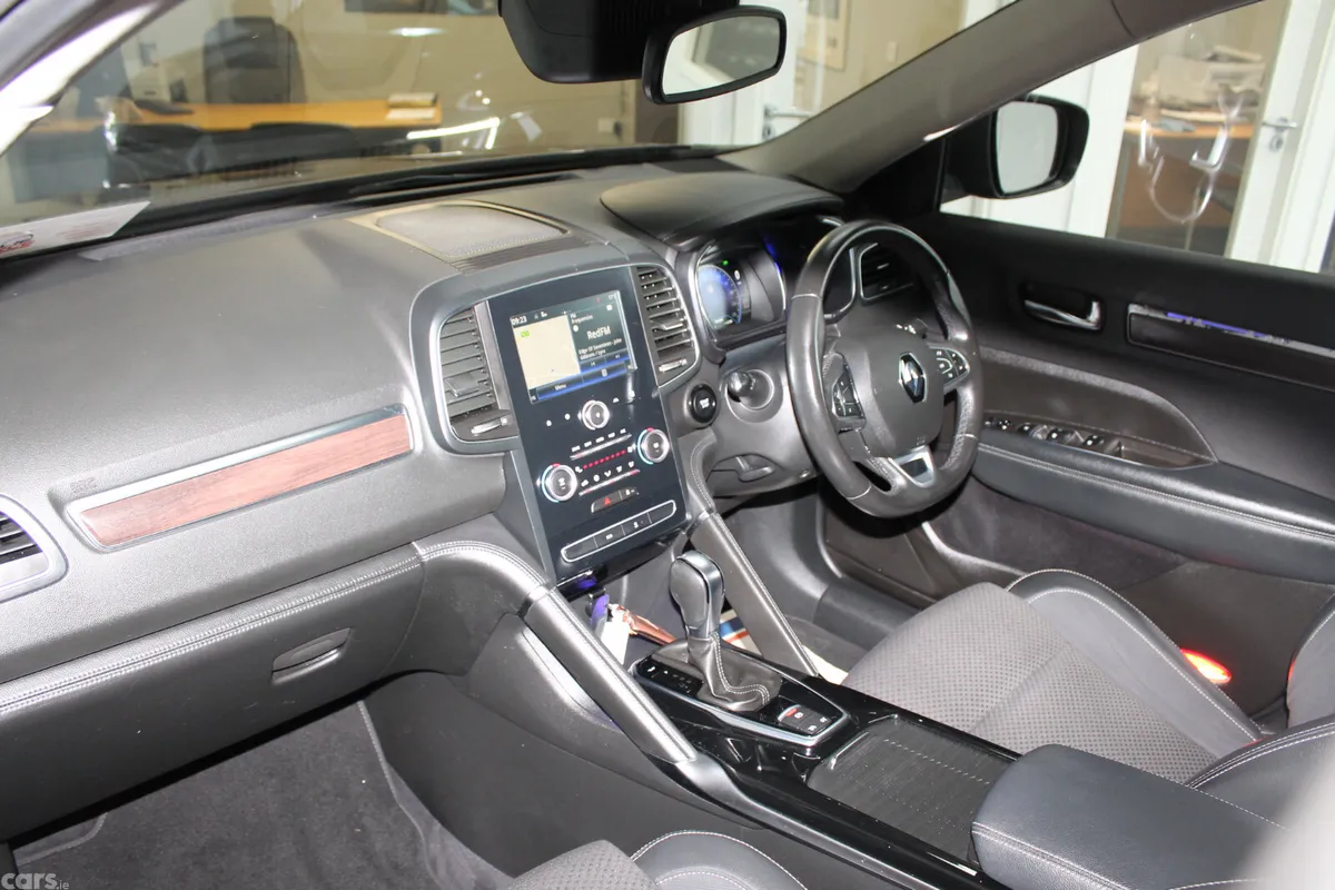 Renault Koleos SUV, Diesel, 2019, Red
