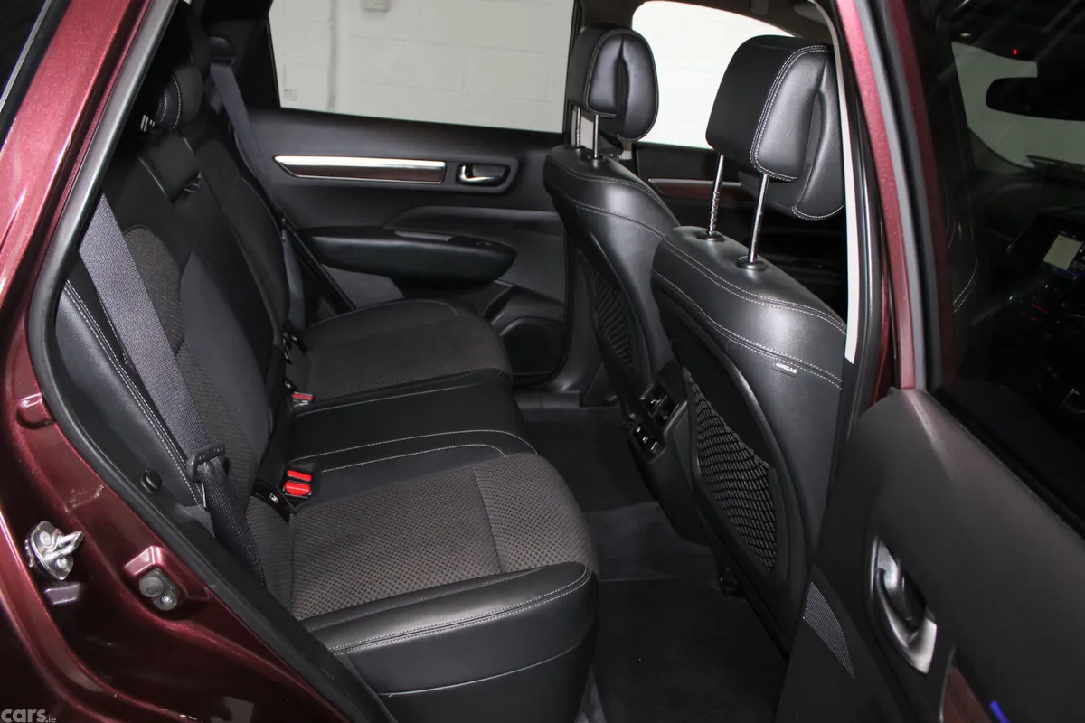 Renault Koleos SUV, Diesel, 2019, Red
