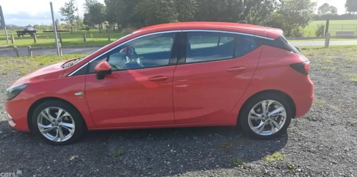Opel Astra Hatchback, Petrol, 2020, Red