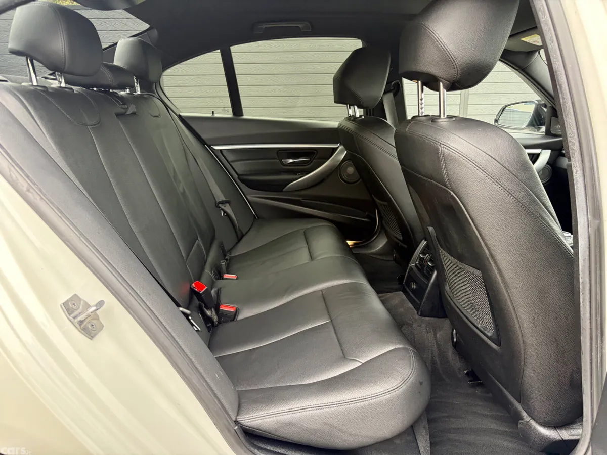 BMW 3-Series Saloon, Diesel, 2019, White