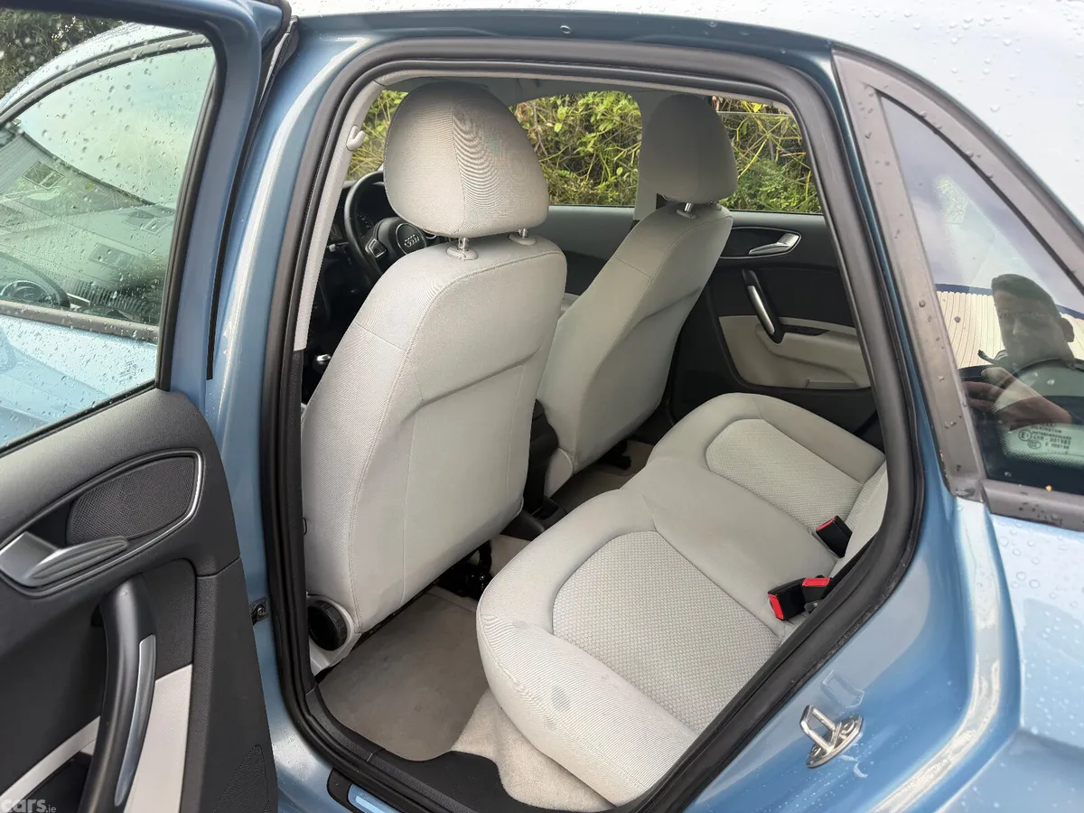 Audi A1 Hatchback, Diesel, 2012, Blue