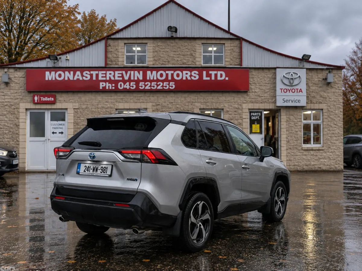Toyota RAV4 SUV, Petrol Hybrid, 2024, Grey
