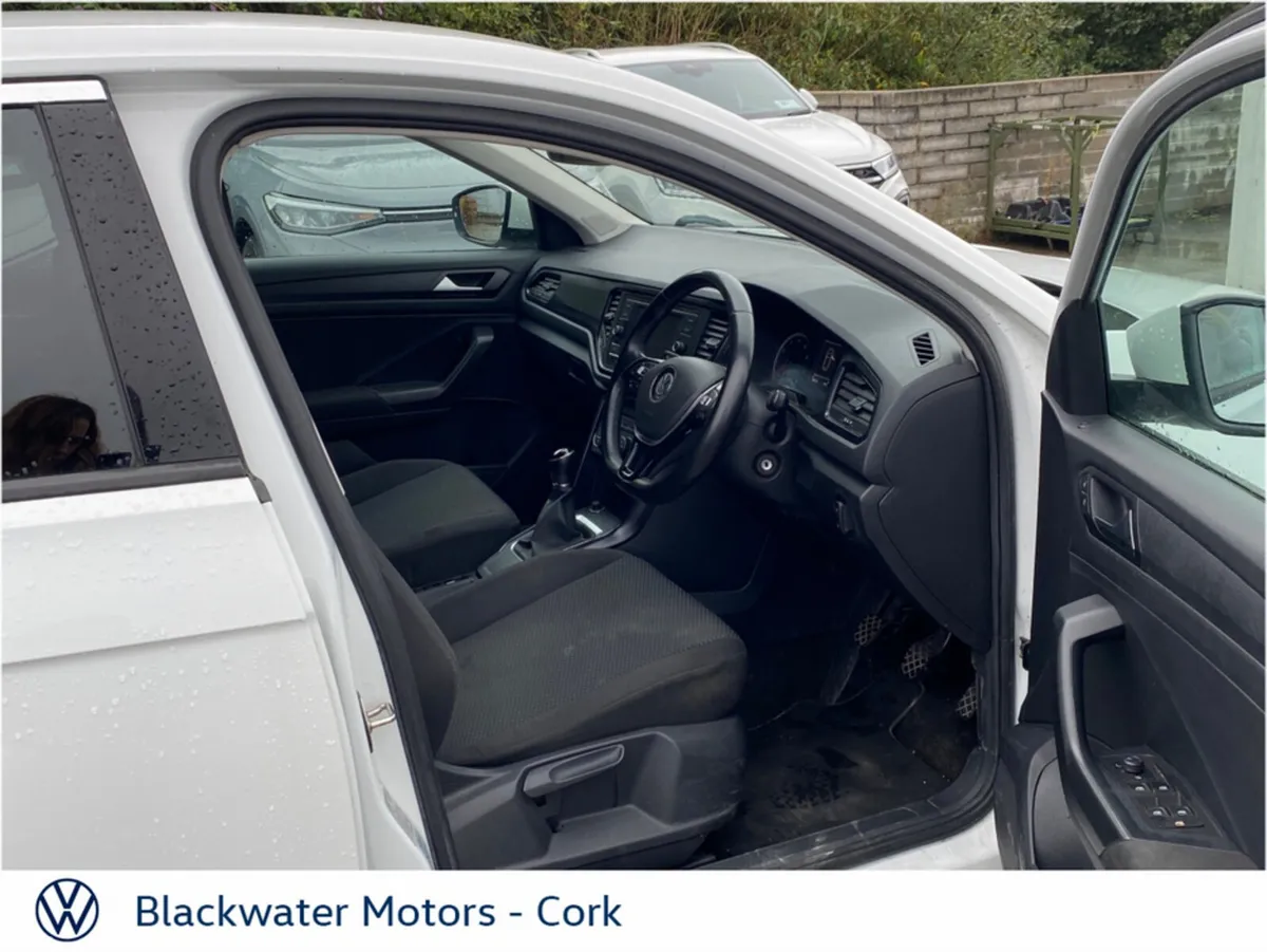 Volkswagen T-Roc SUV, Petrol, 2018, White