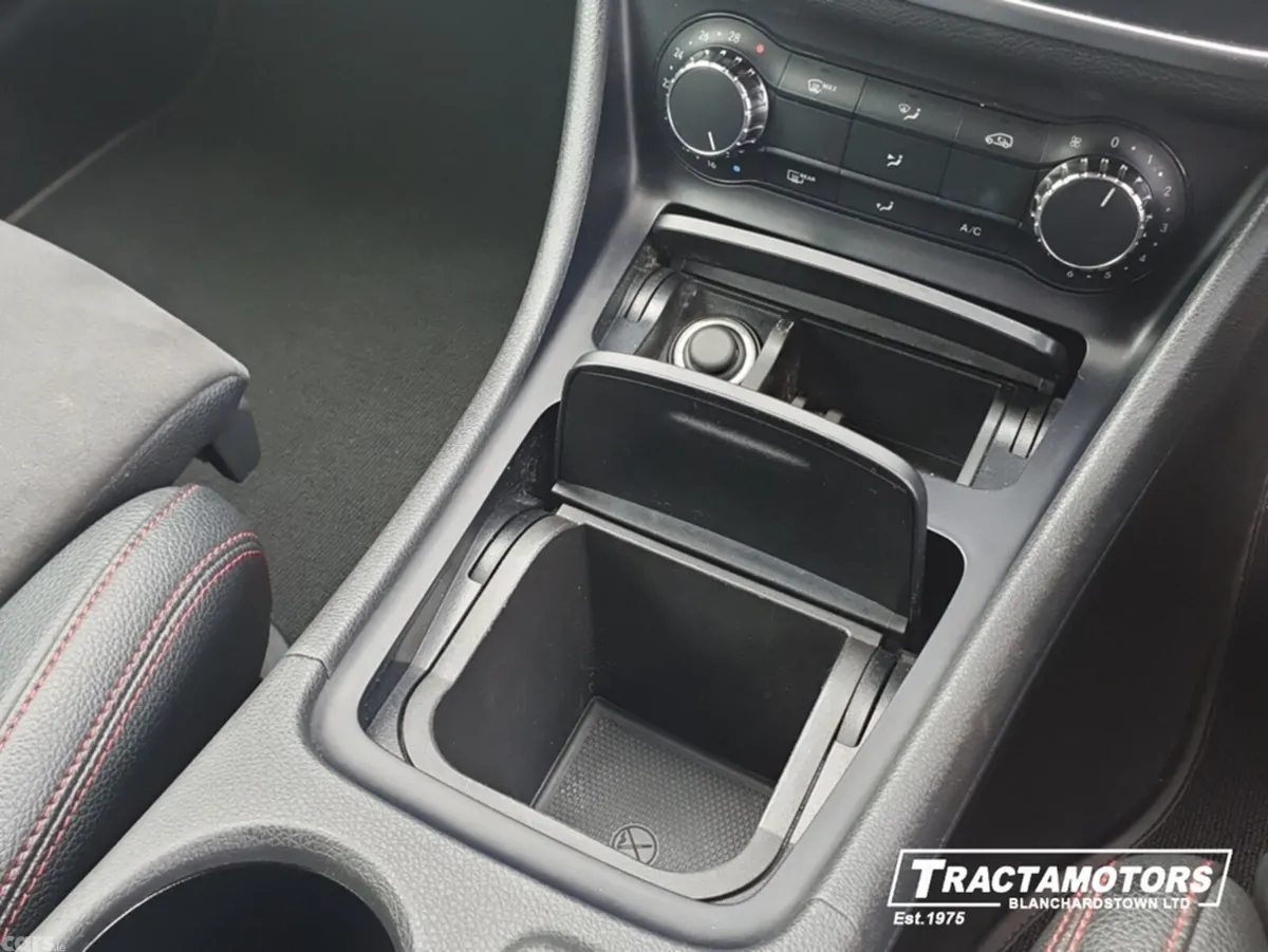 Mercedes-Benz GLA SUV, Petrol, 2016, Grey