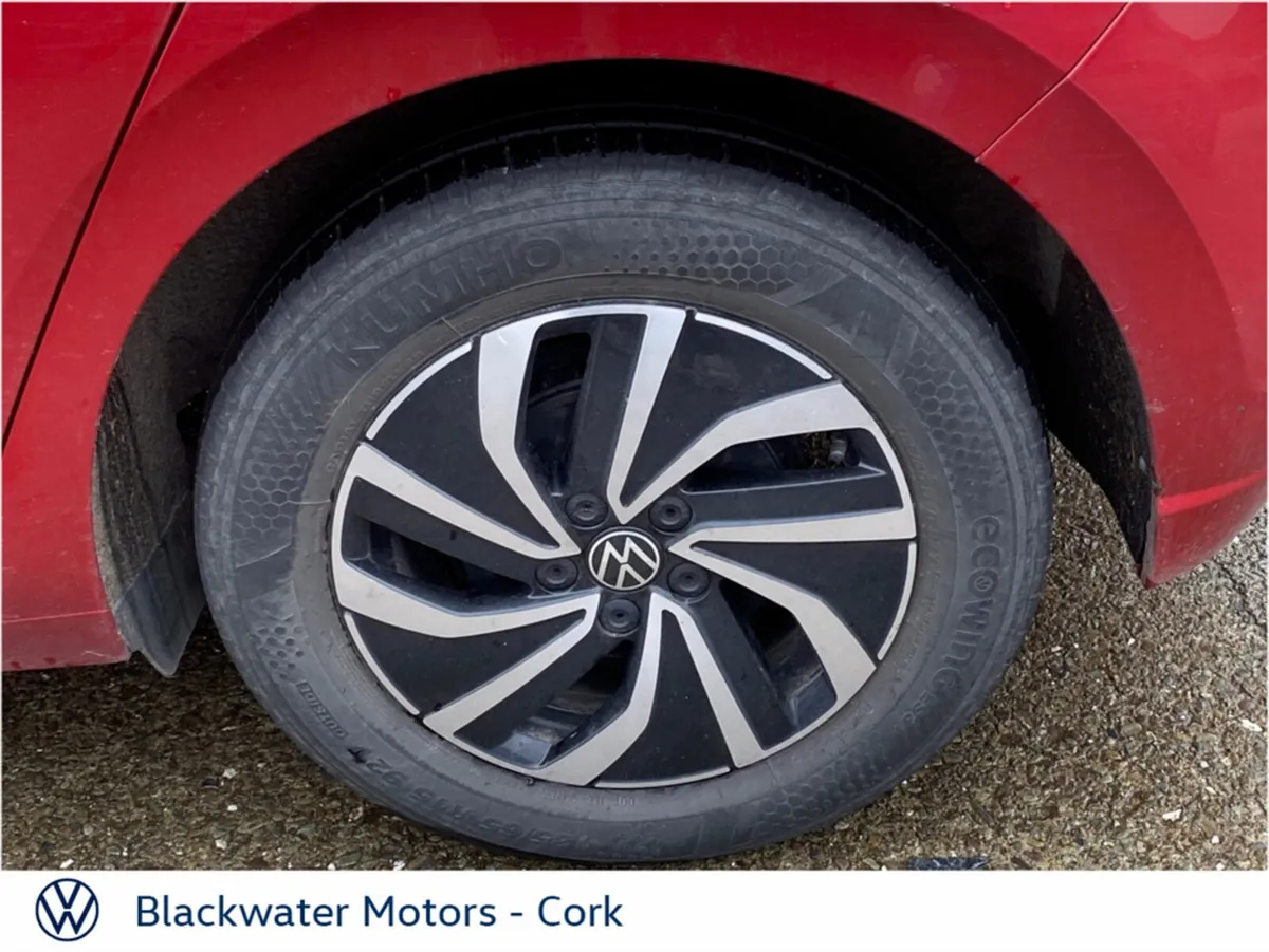 Volkswagen Polo Hatchback, Petrol, 2022, Red