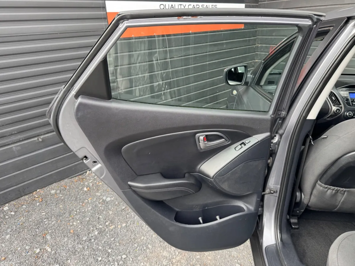 Hyundai ix35 MPV, Diesel, 2015, Grey