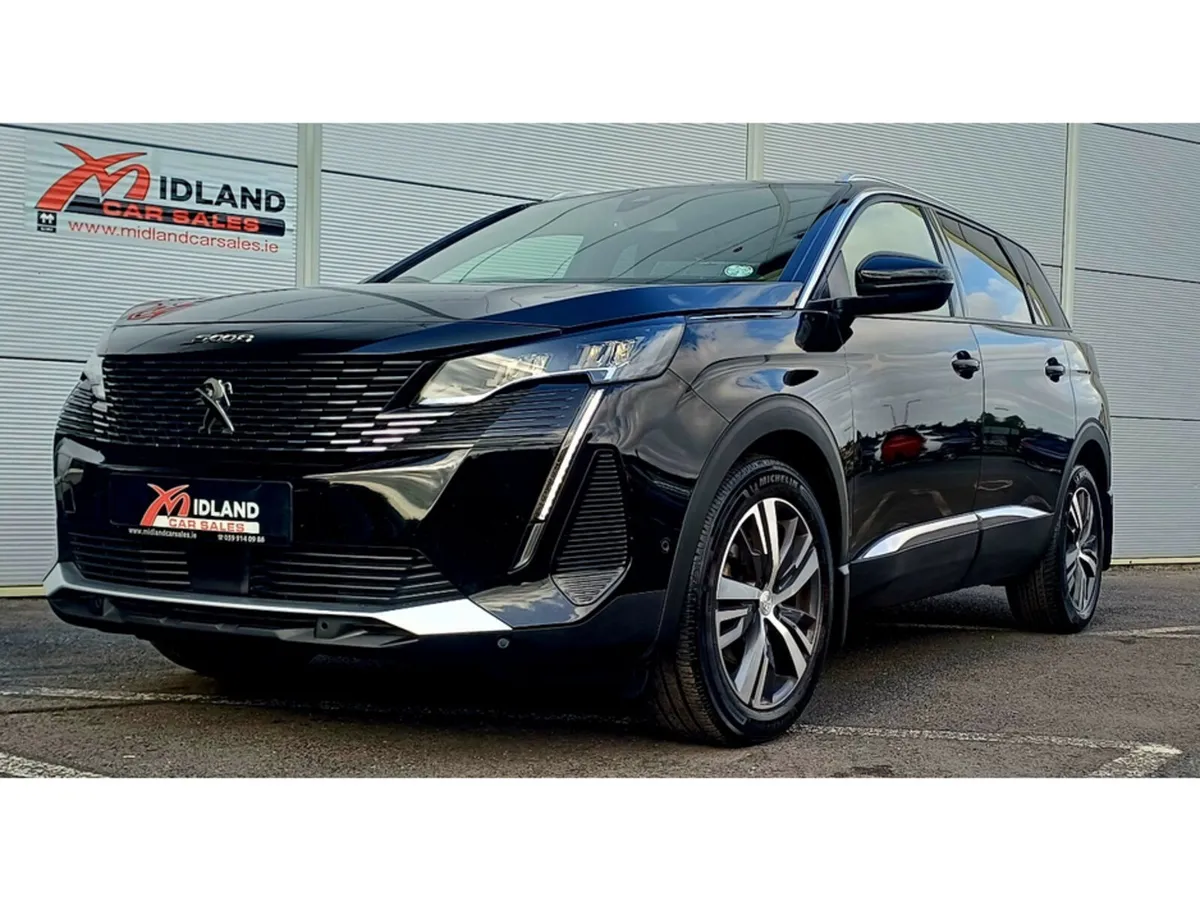 Peugeot 5008 MPV, Diesel, 2024, Black