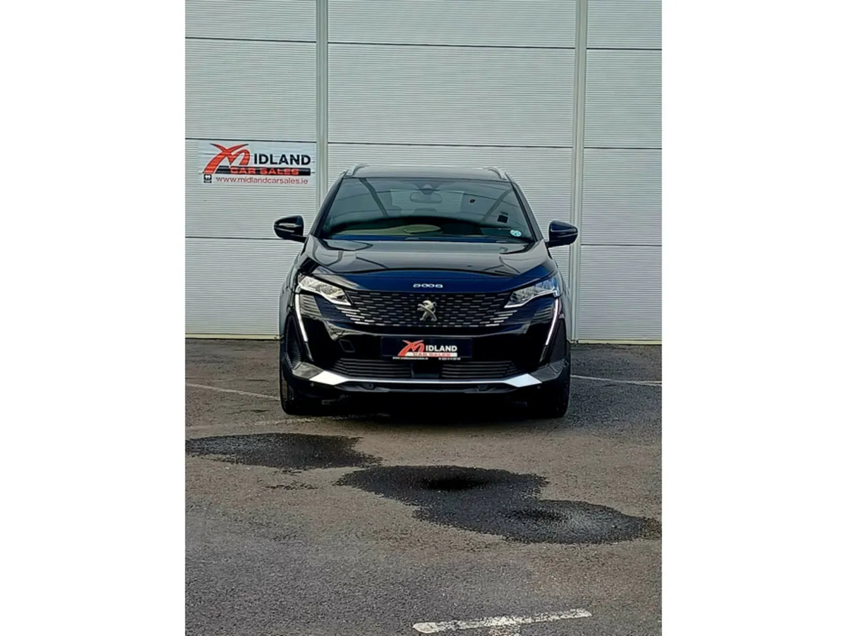 Peugeot 5008 MPV, Diesel, 2024, Black