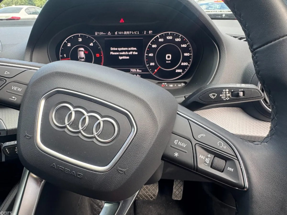 Audi Q2 SUV, Petrol, 2023, White
