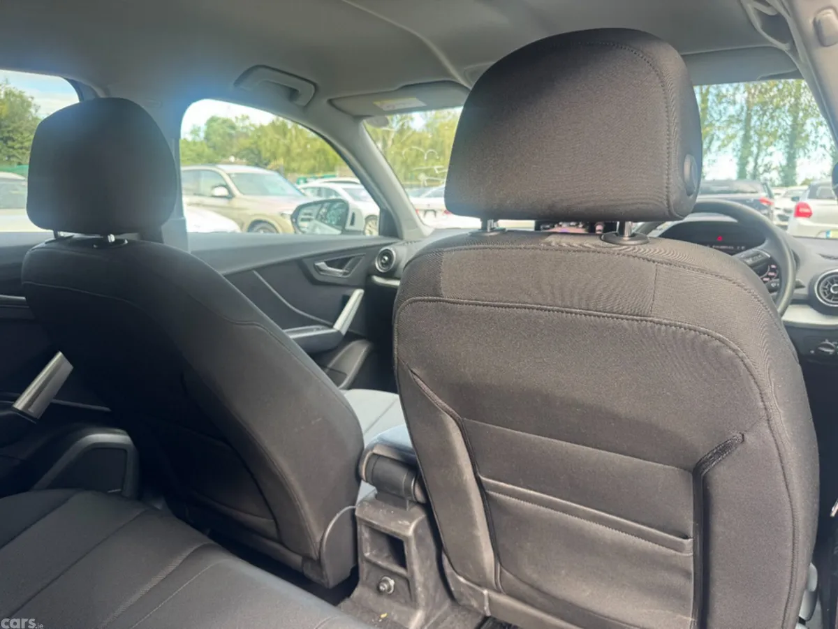 Audi Q2 SUV, Petrol, 2023, White