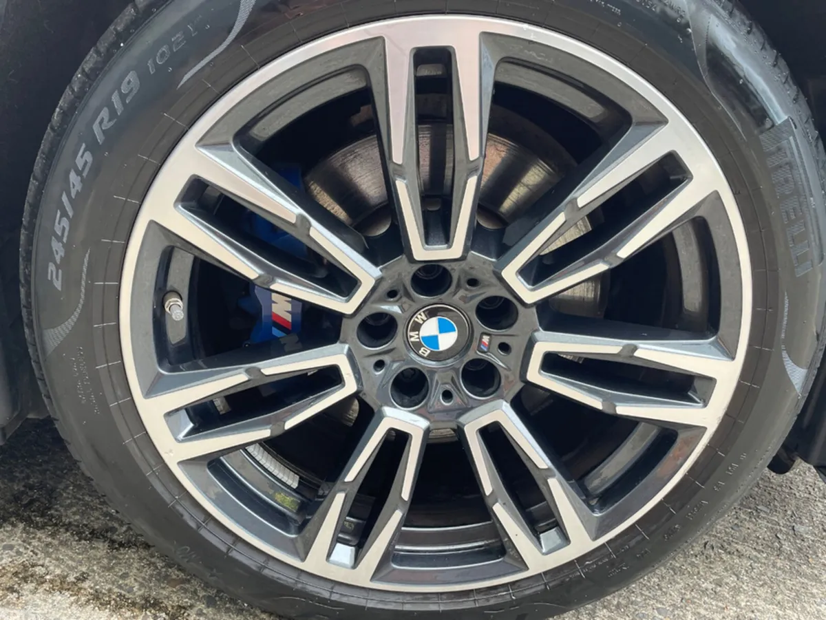 BMW 5-Series Saloon, Petrol Plug-in Hybrid, 2025, Grey