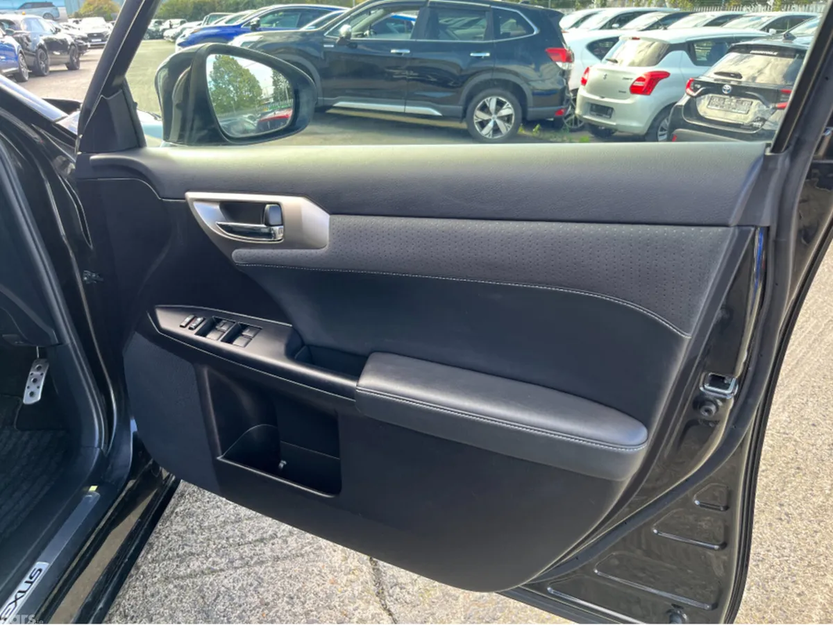 Lexus CT Hatchback, Petrol Hybrid, 2017, Black