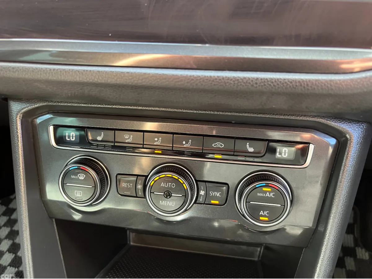 Volkswagen Tiguan SUV, Diesel, 2019, Black