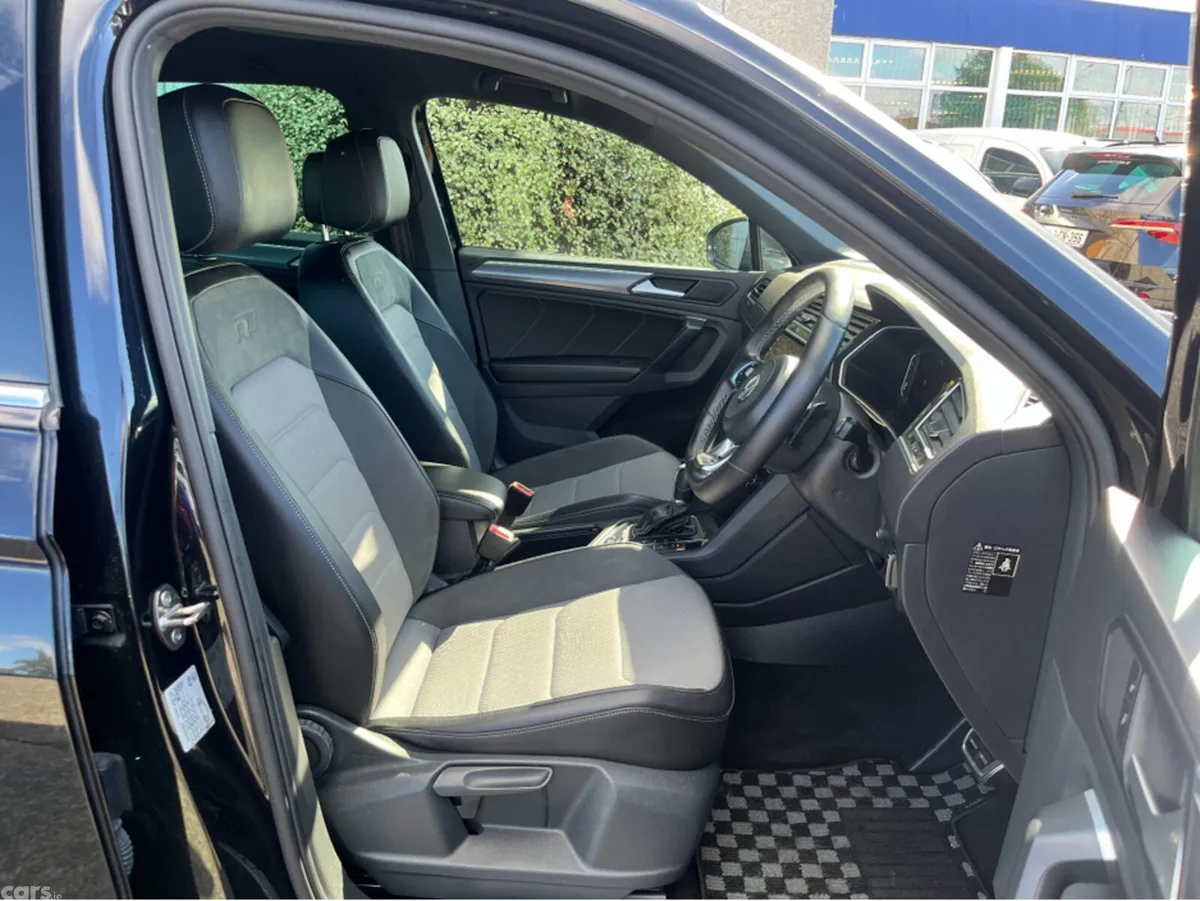 Volkswagen Tiguan SUV, Diesel, 2019, Black