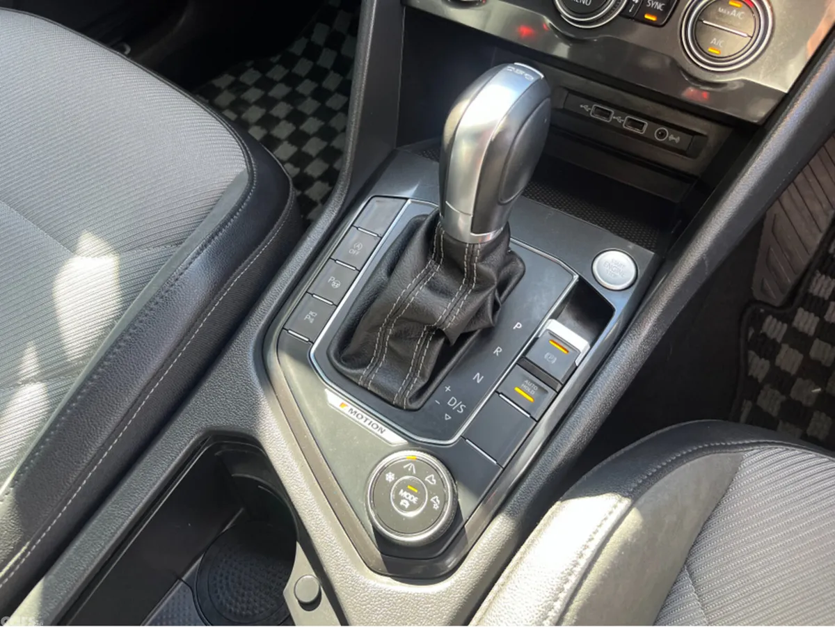 Volkswagen Tiguan SUV, Diesel, 2019, Black
