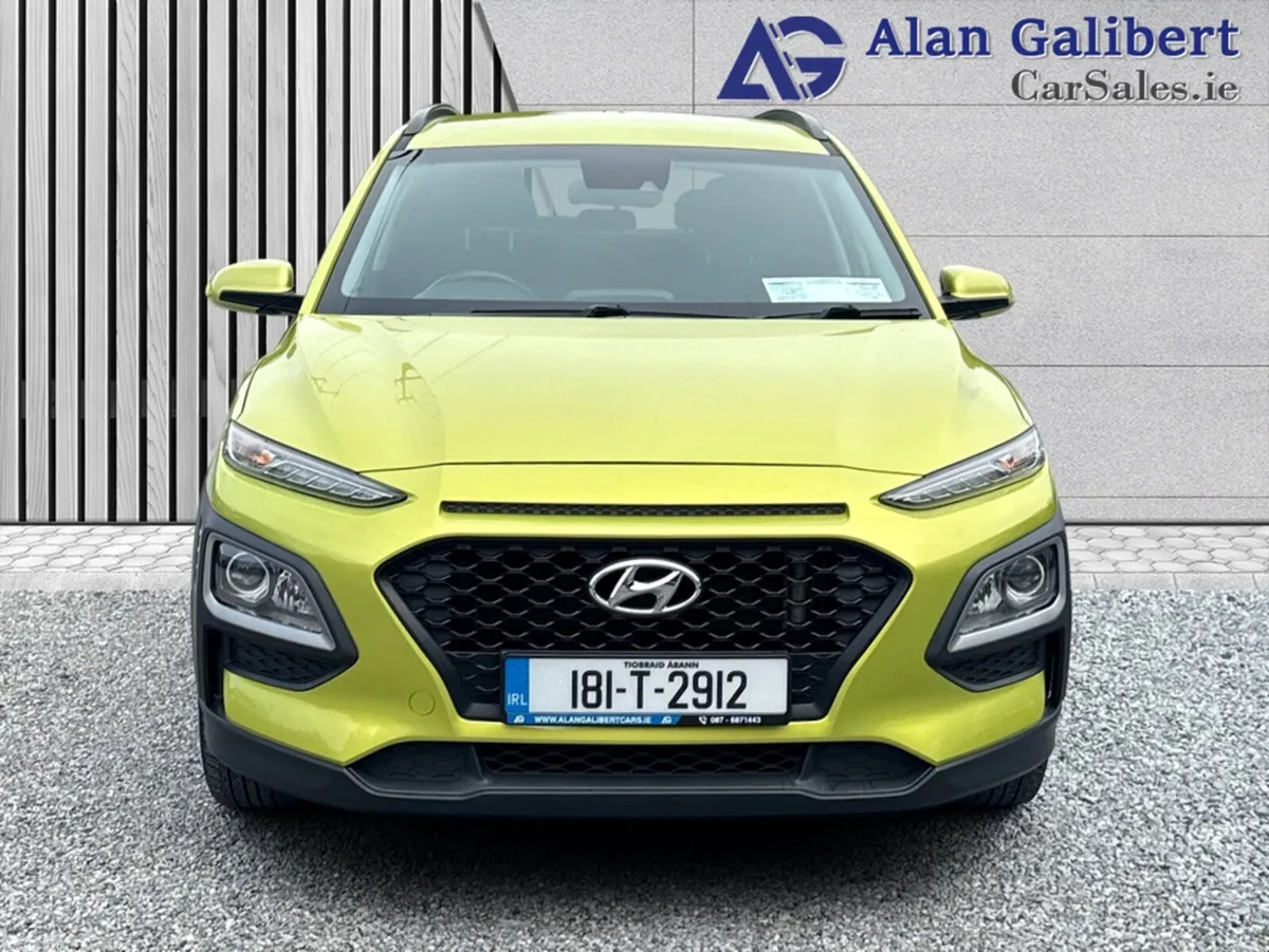 Hyundai KONA MPV, Petrol, 2018, Green