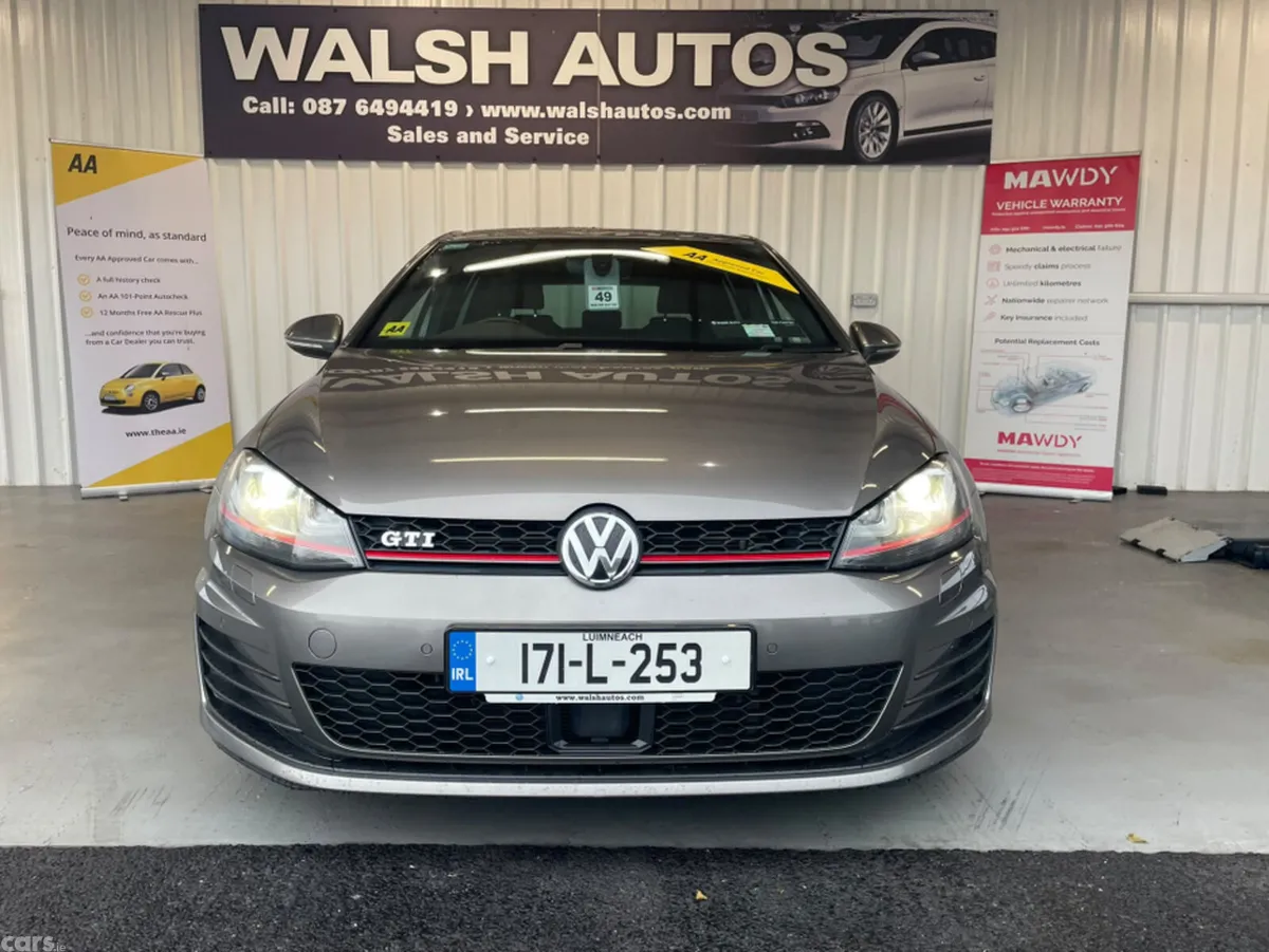 Volkswagen Golf Hatchback, Petrol, 2017, Grey