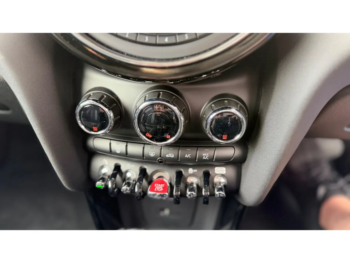 Mini Cooper Hatchback, Diesel, 2020, White