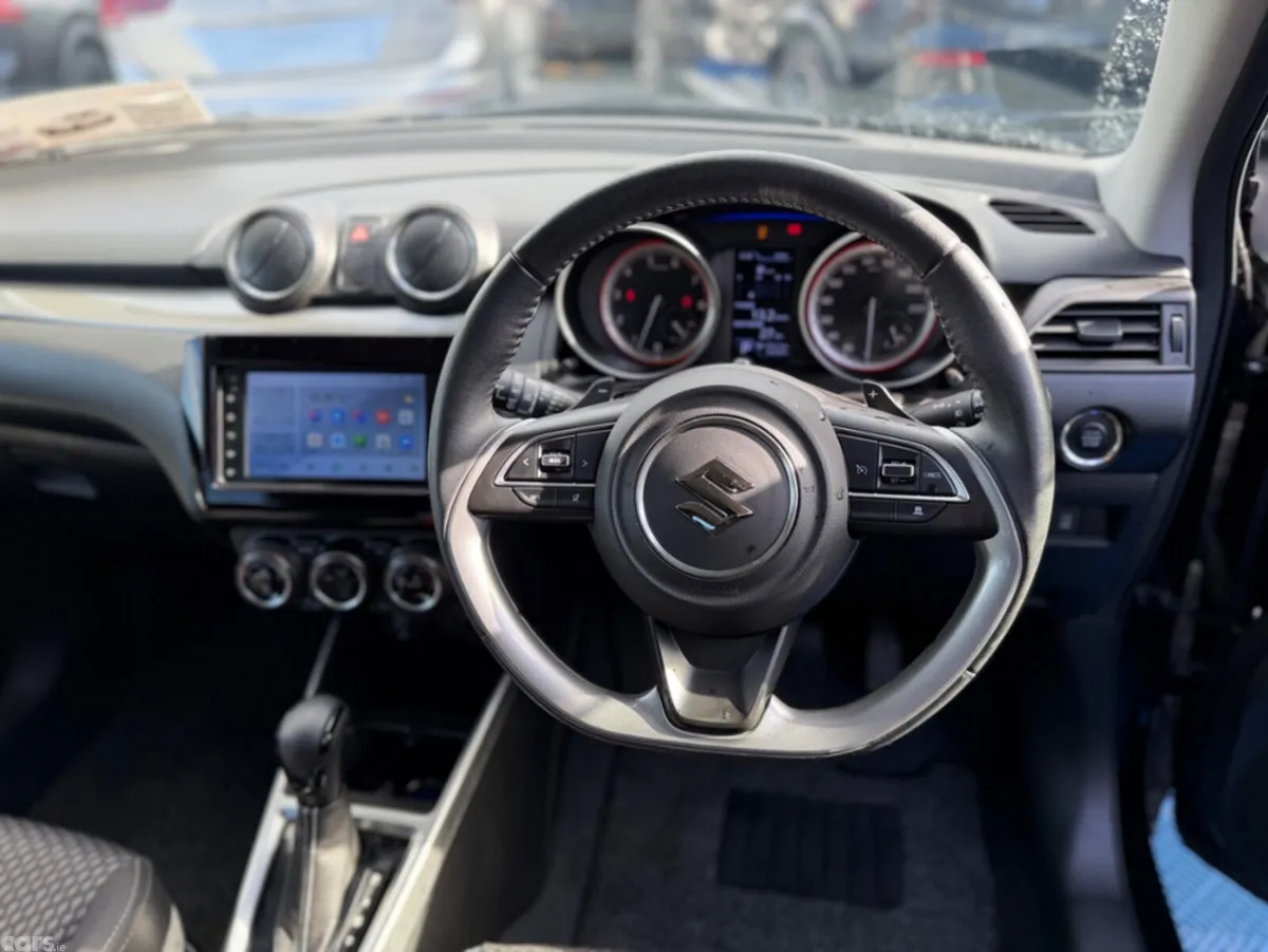 Suzuki Swift Hatchback, Petrol, 2019, Black