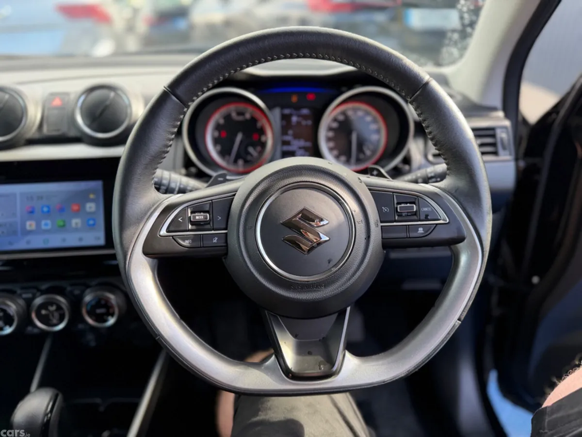 Suzuki Swift Hatchback, Petrol, 2019, Black