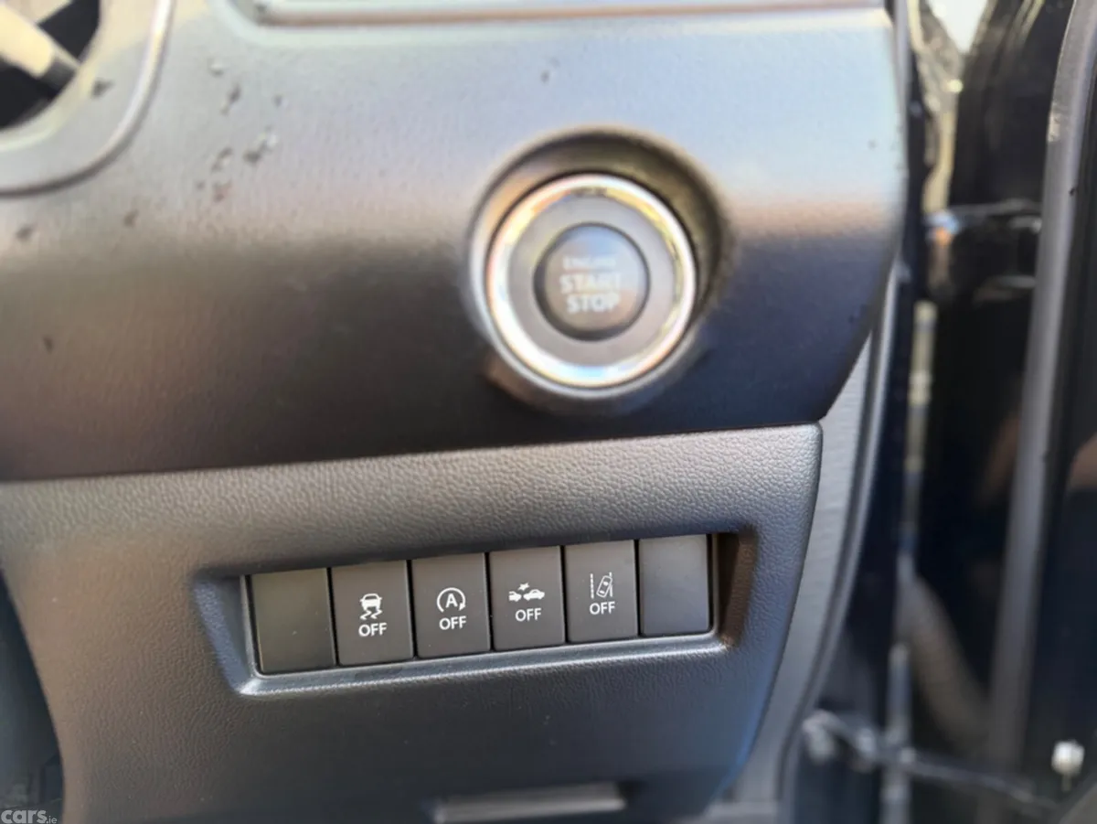 Suzuki Swift Hatchback, Petrol, 2019, Black