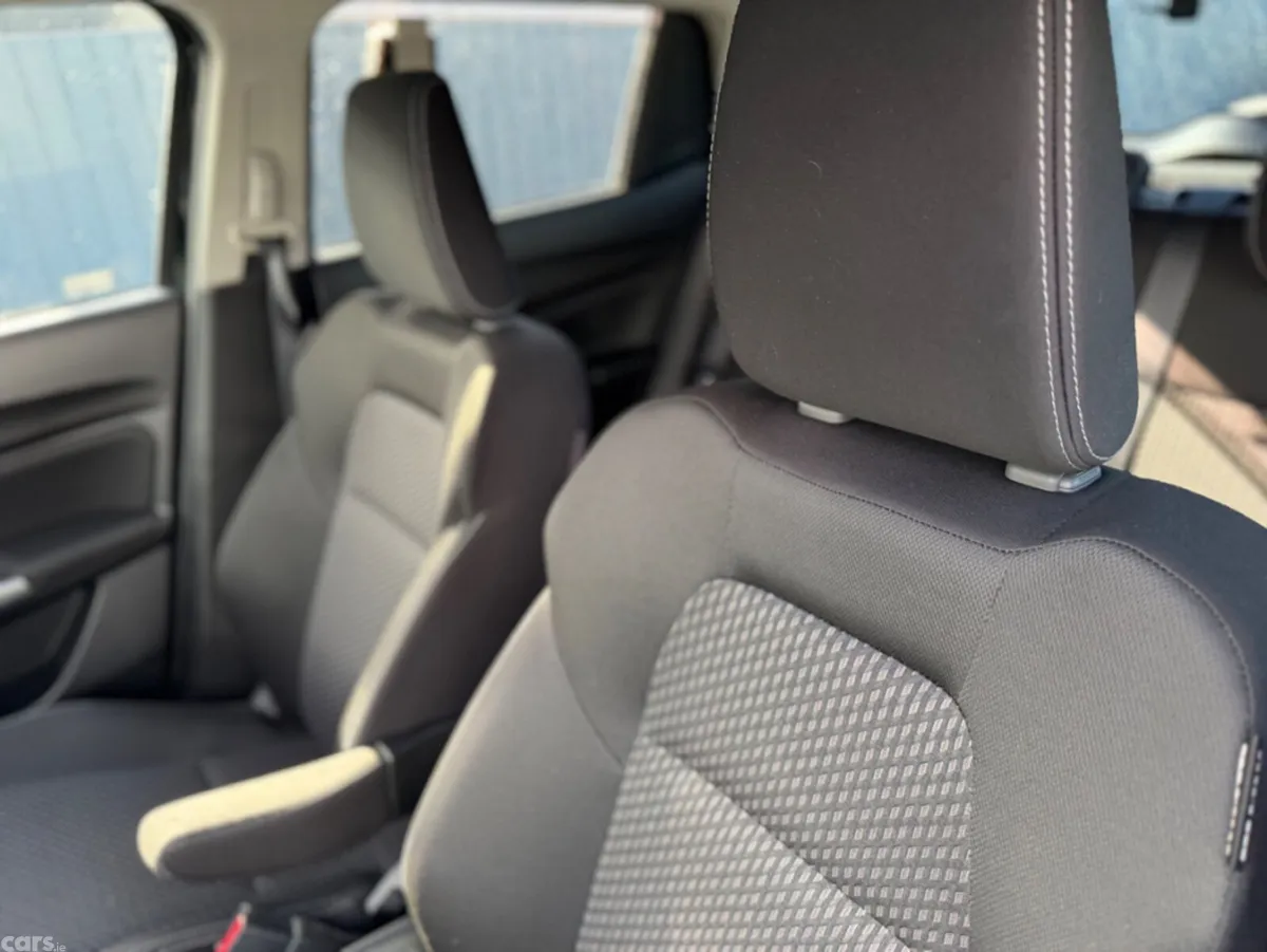 Suzuki Swift Hatchback, Petrol, 2019, Black