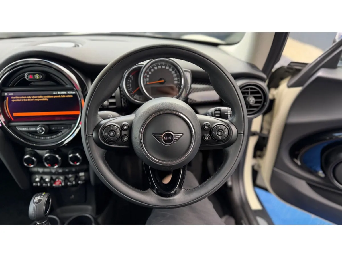 Mini Cooper Hatchback, Diesel, 2020, White