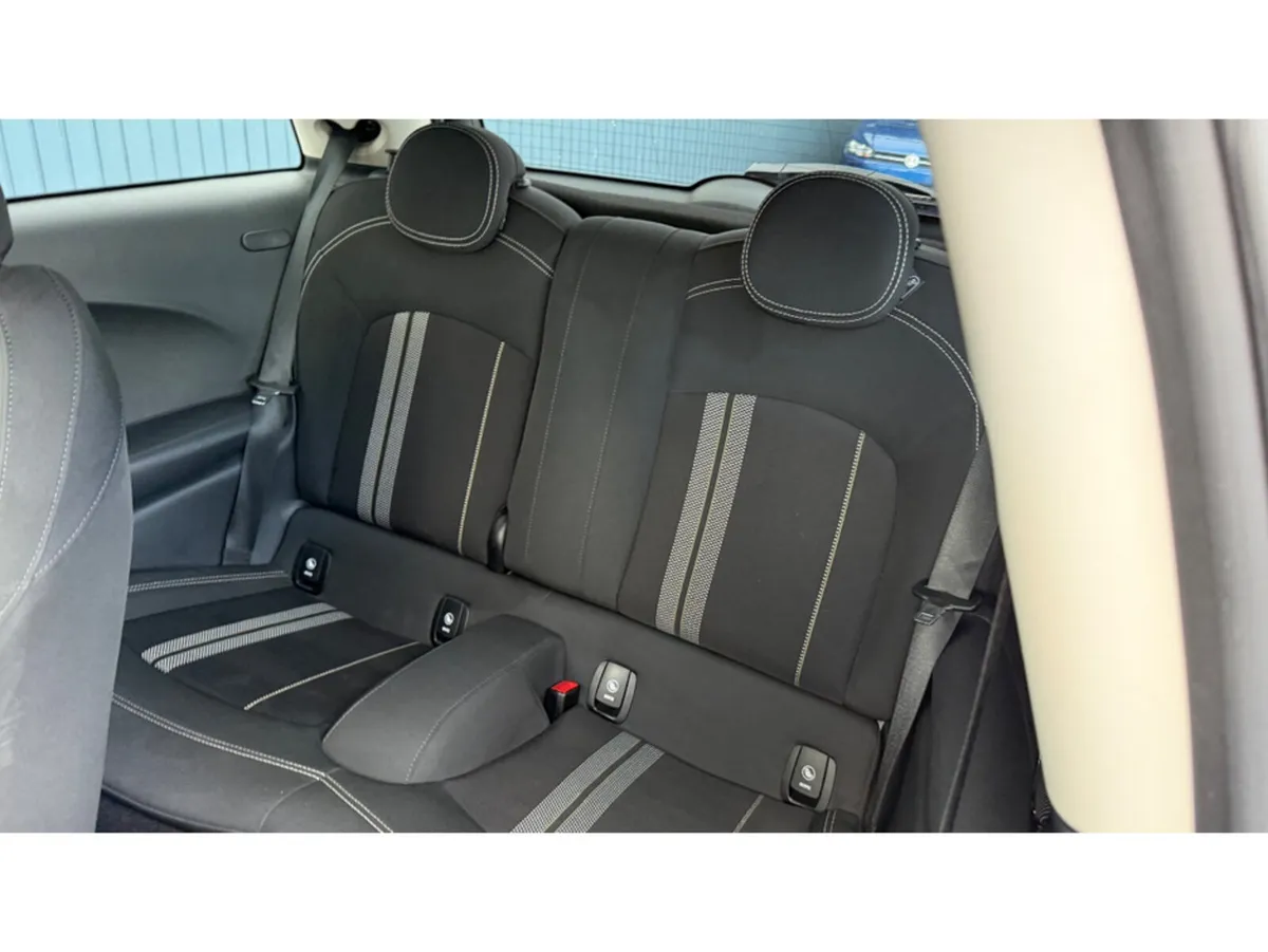 Mini Cooper Hatchback, Diesel, 2020, White