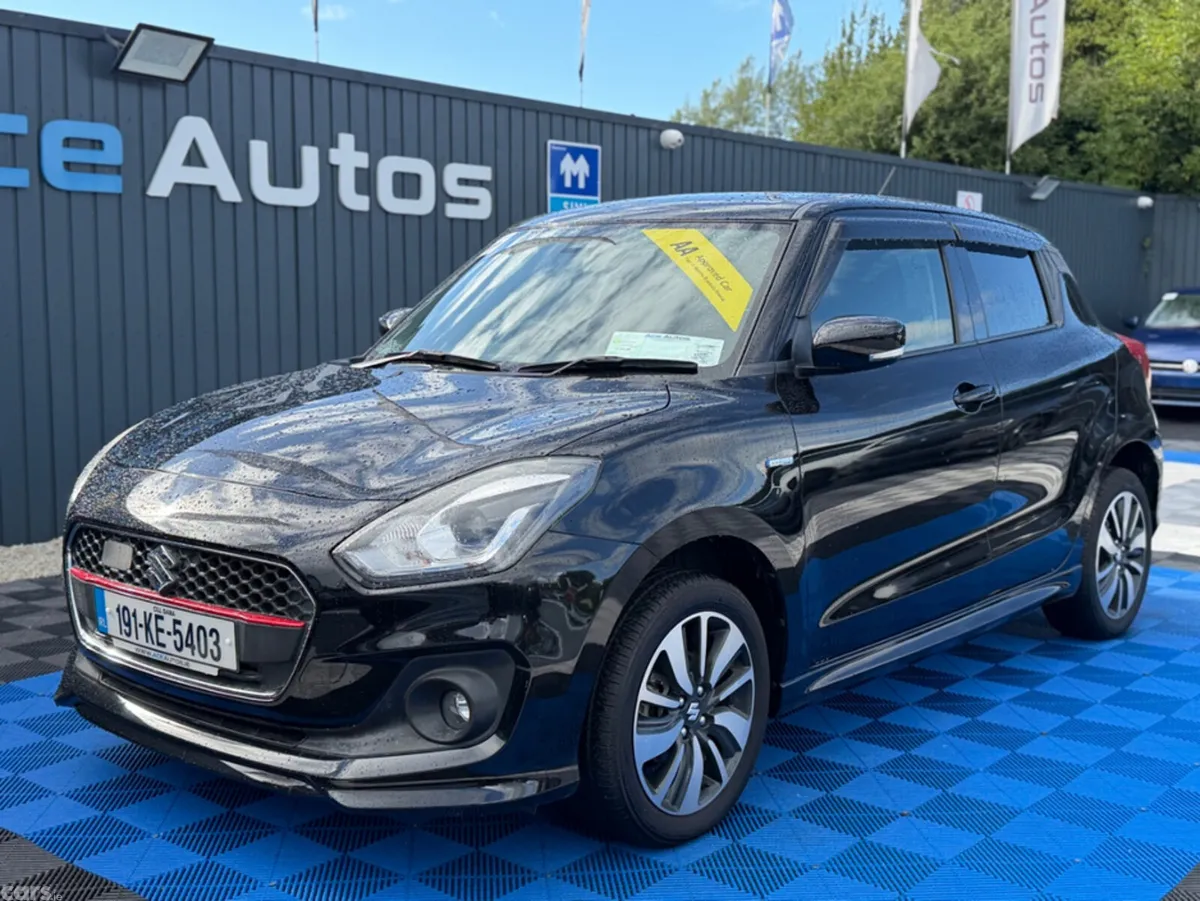 Suzuki Swift Hatchback, Petrol, 2019, Black