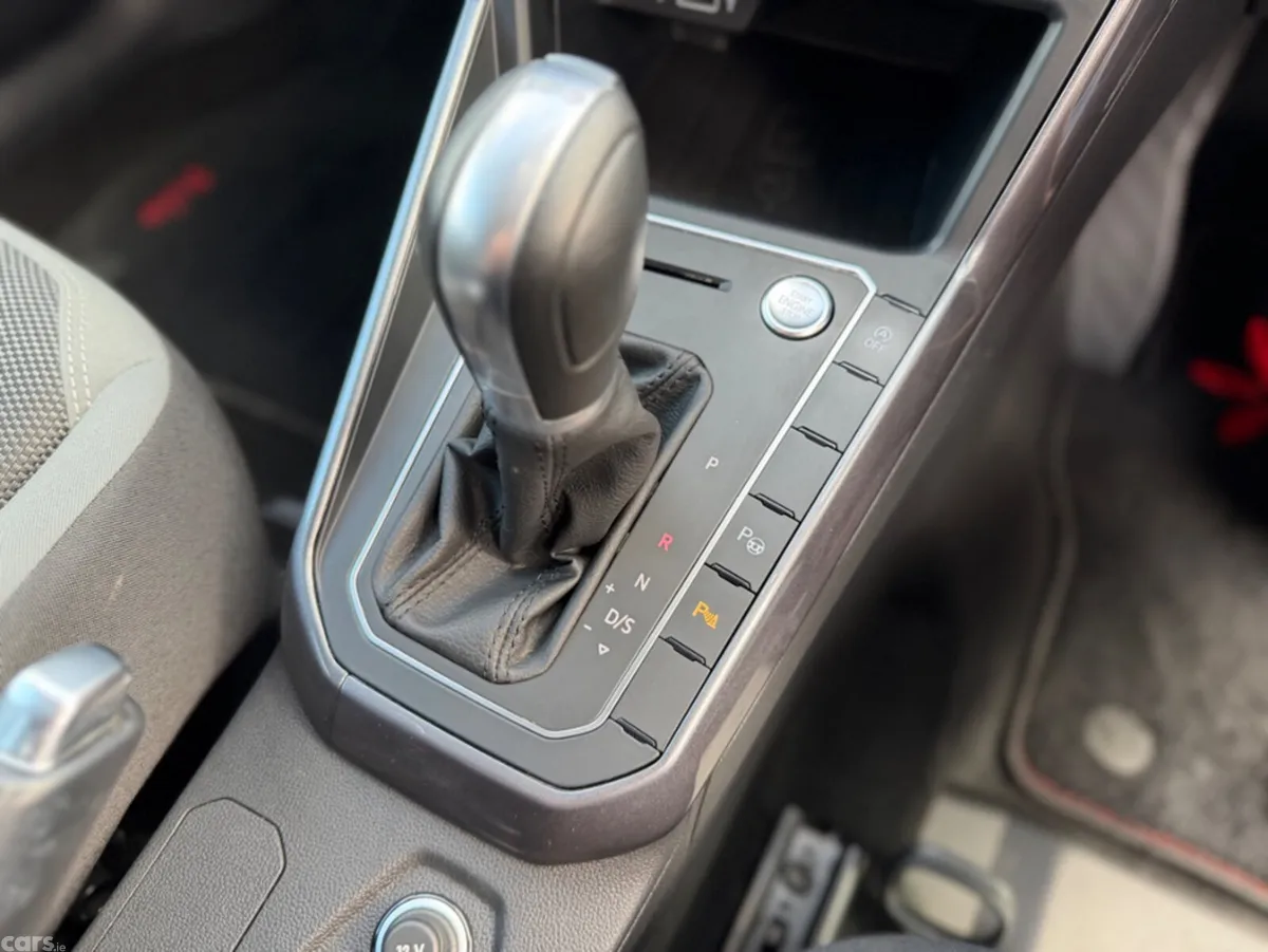 Volkswagen Polo Hatchback, Petrol, 2019, Silver