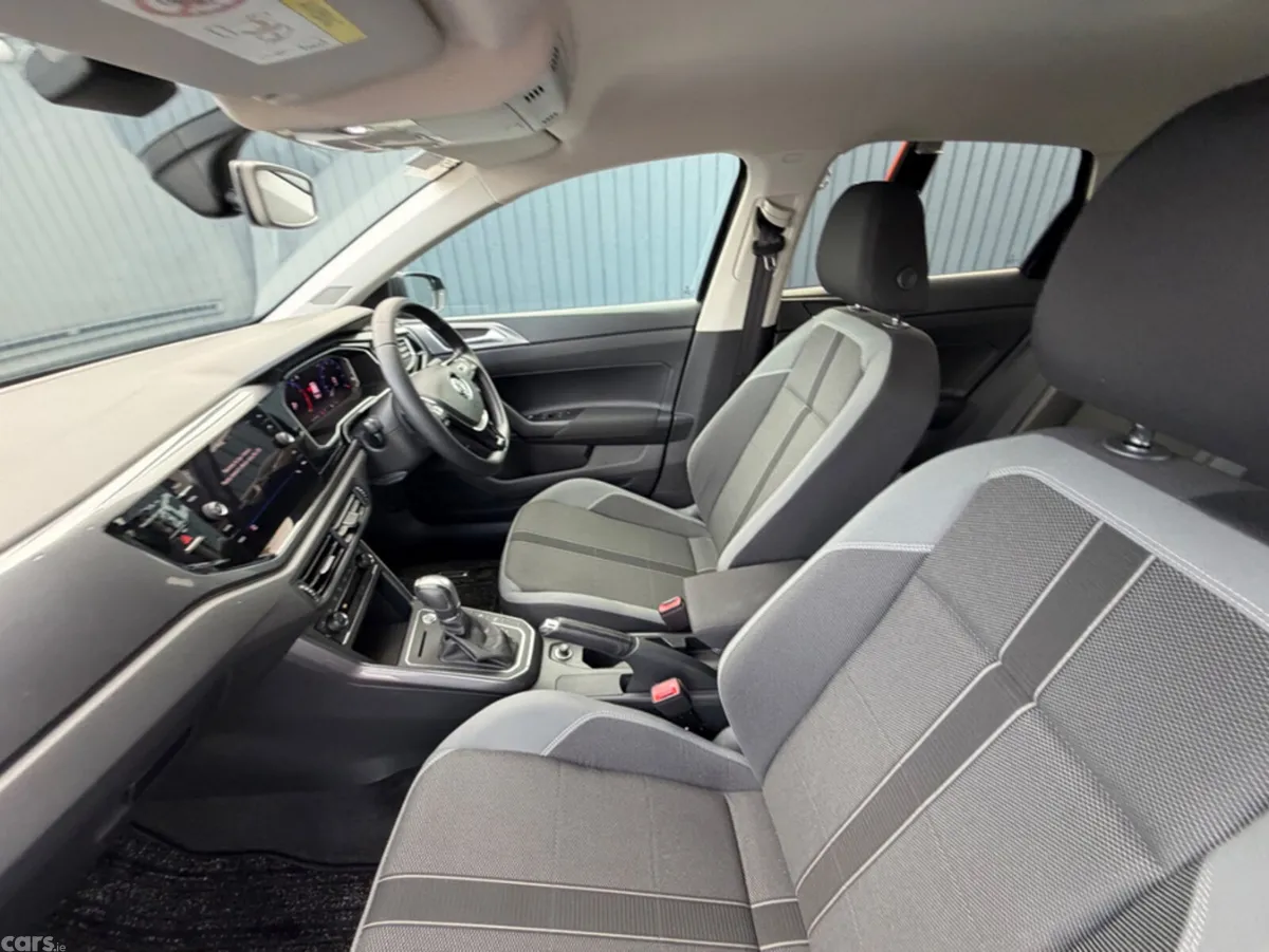 Volkswagen Polo Hatchback, Petrol, 2019, Black