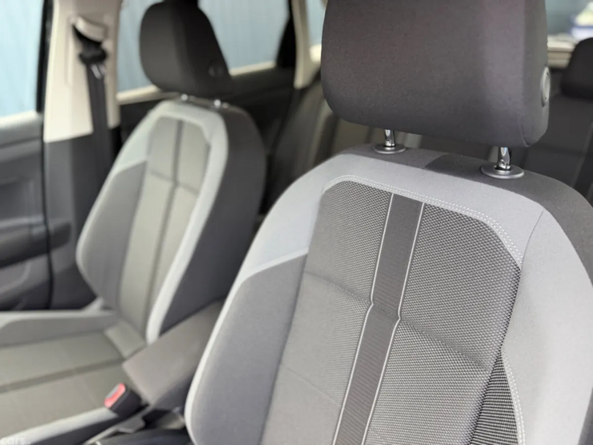 Volkswagen Polo Hatchback, Petrol, 2019, Black