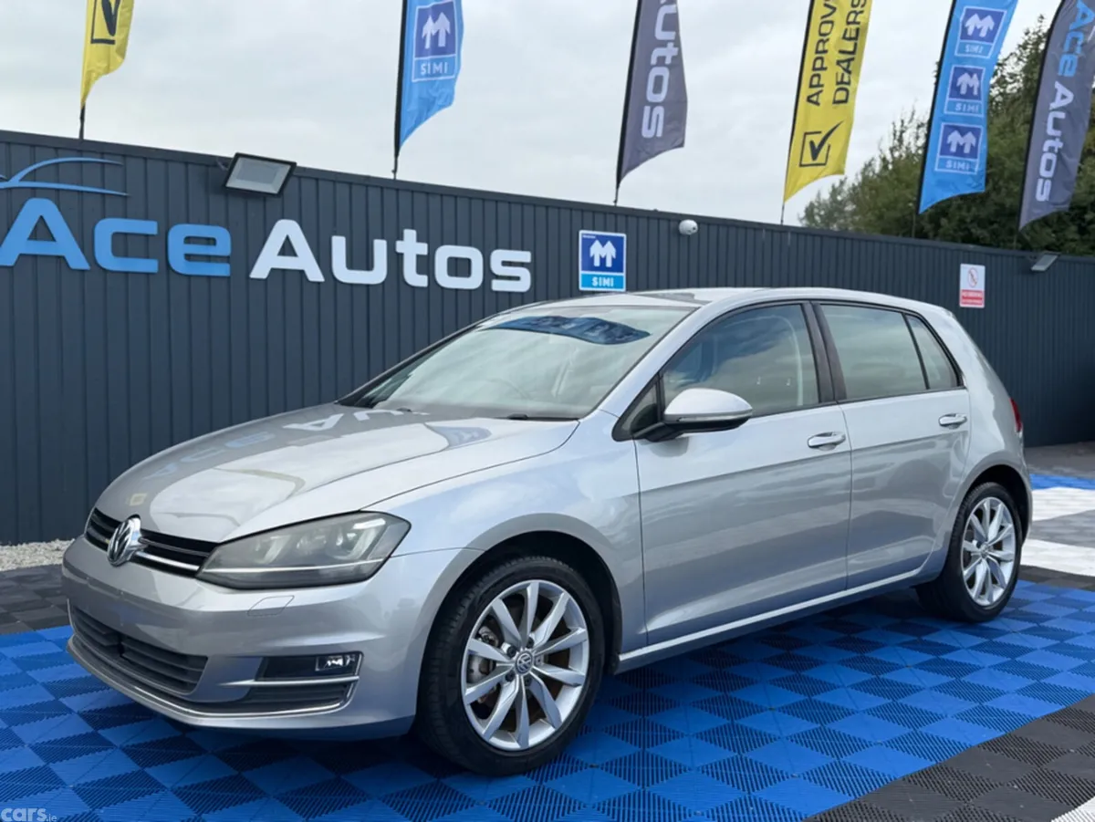 Volkswagen Golf Hatchback, Petrol, 2016, Silver