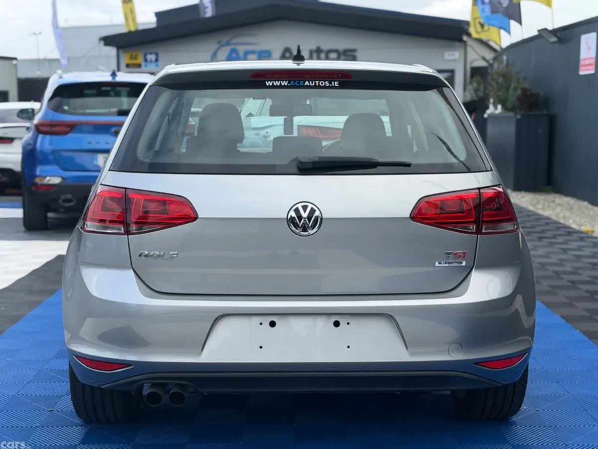 Volkswagen Golf Hatchback, Petrol, 2016, Silver
