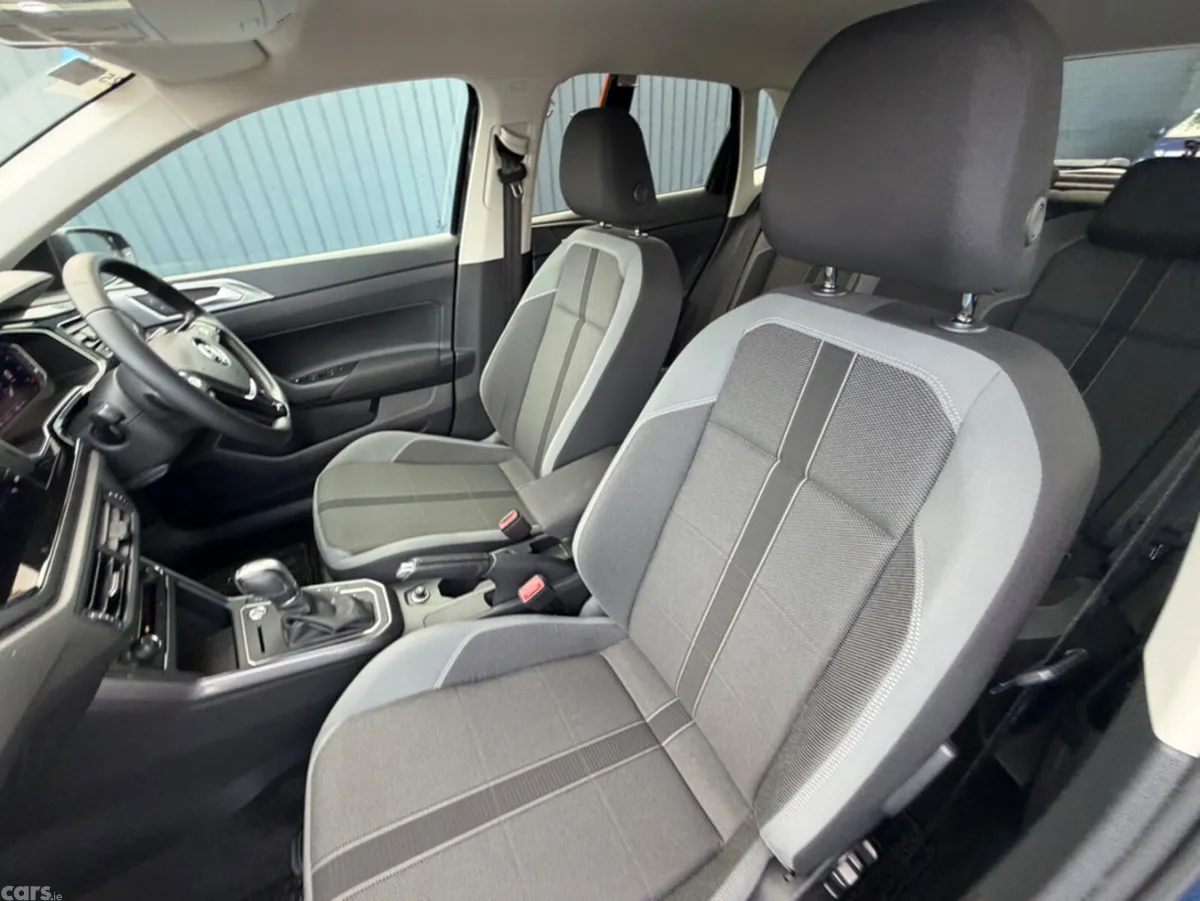 Volkswagen Polo Hatchback, Petrol, 2019, Black
