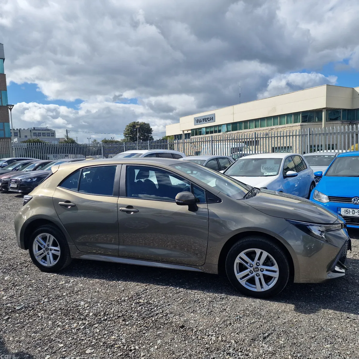 Toyota Corolla Hatchback, Petrol Hybrid, 2023, Green