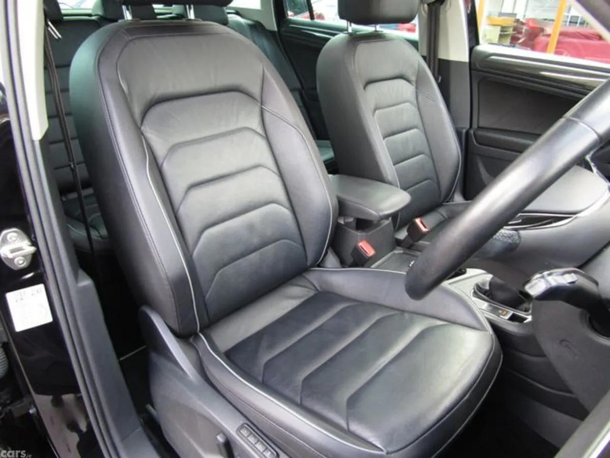 Volkswagen Tiguan Estate, Diesel, 2020, Black