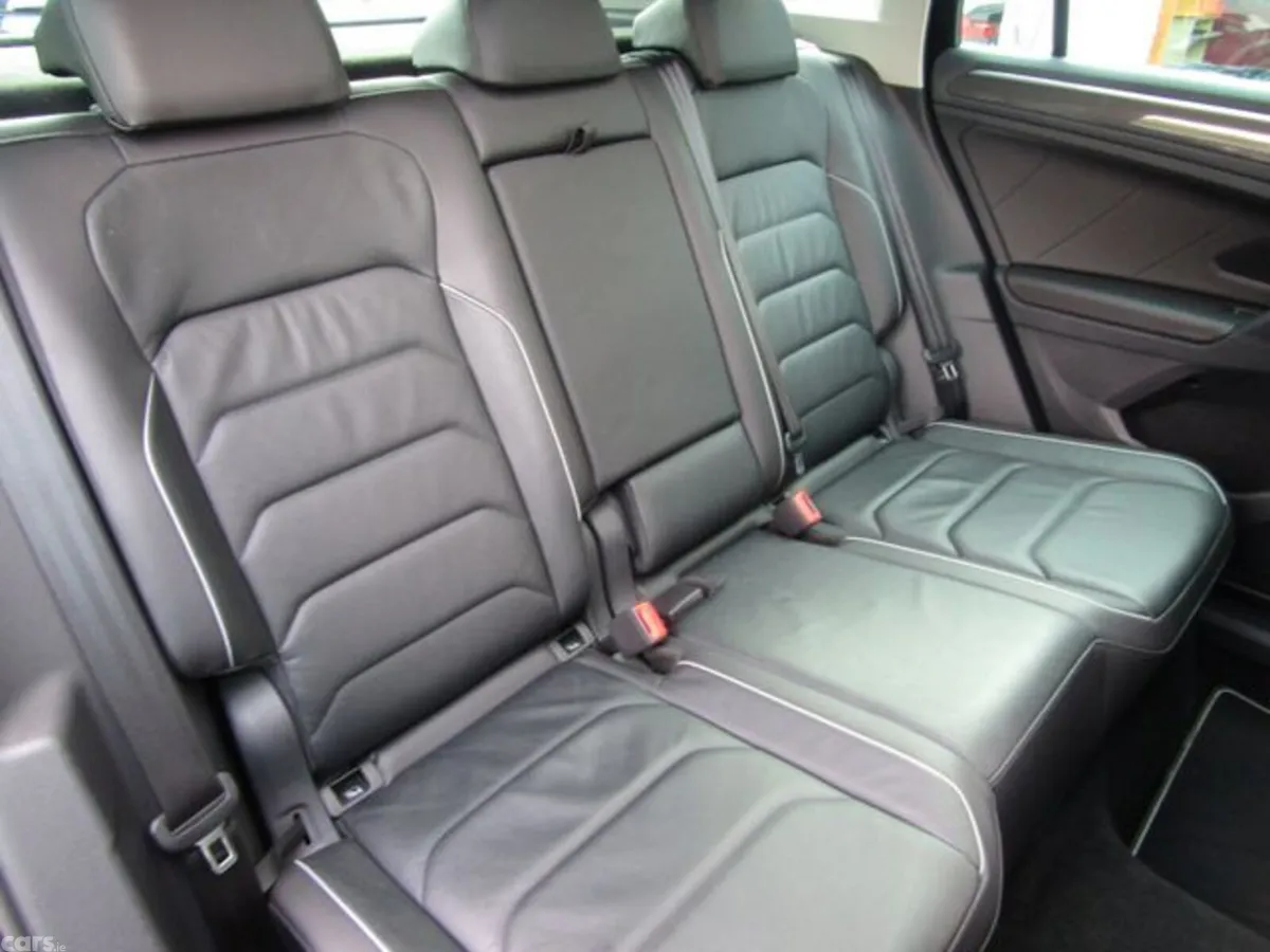 Volkswagen Tiguan Estate, Diesel, 2020, Black