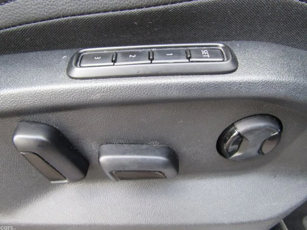 Volkswagen Tiguan Estate, Diesel, 2020, Black