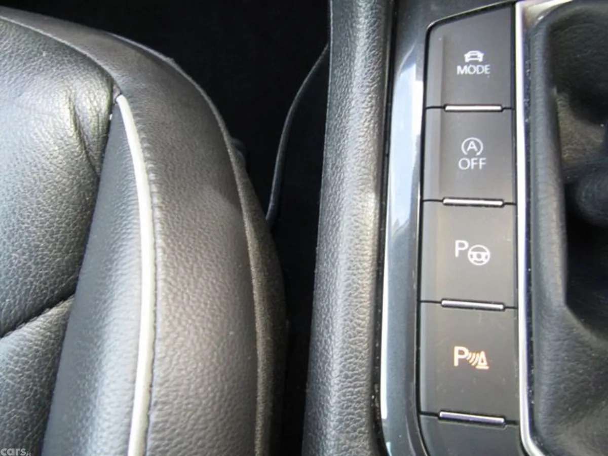 Volkswagen Tiguan Estate, Diesel, 2020, Black